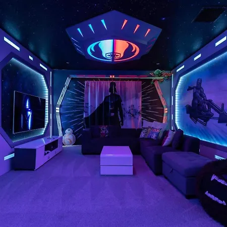 Charming 8 Bdrm Villa With Games Room At Encore